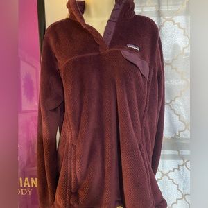 Women’s Patagonia soft fuzzy fleece! Purple! XL!